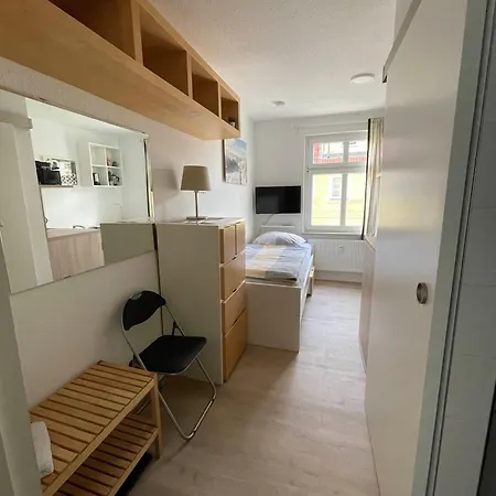 kleines Appartement am Schlossparkcenter Schwerin  Exterior foto