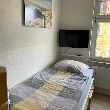 kleines Appartement am Schlossparkcenter Schwerin  Exterior foto
