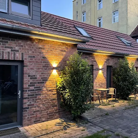 kleines Appartement am Schlossparkcenter Schwerin  Exterior foto