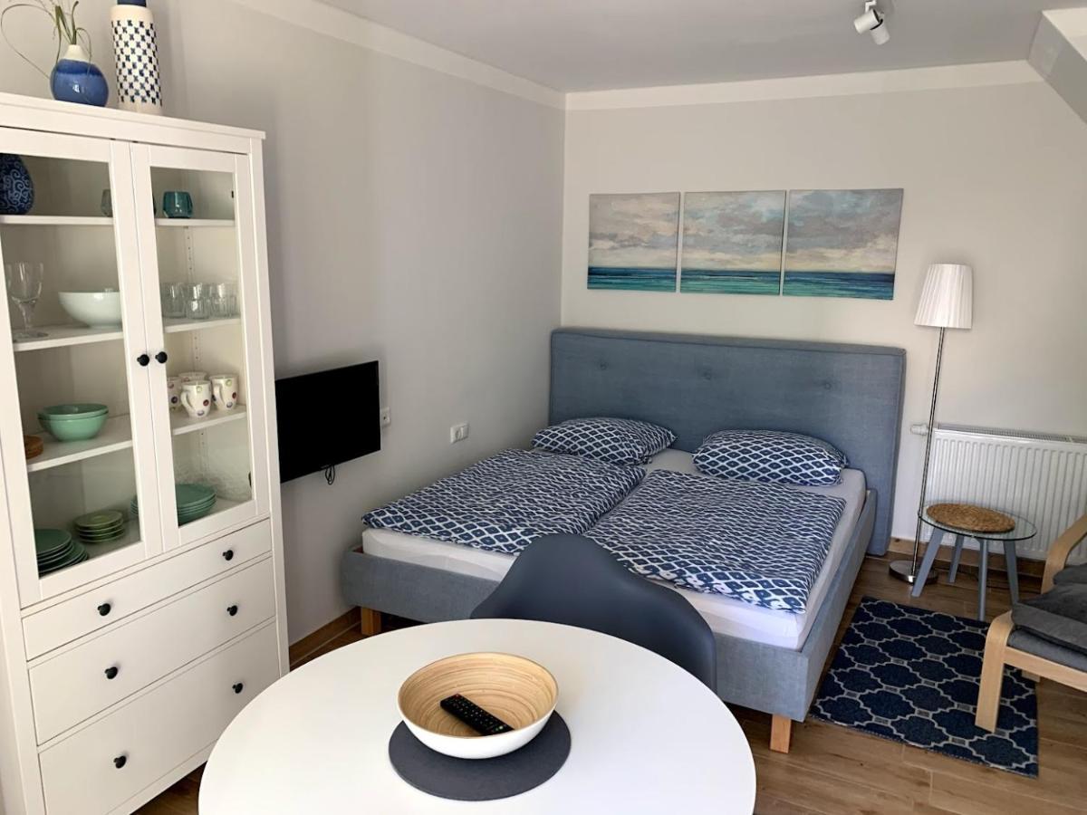 Kleines Am Schlossparkcenter Apartment *